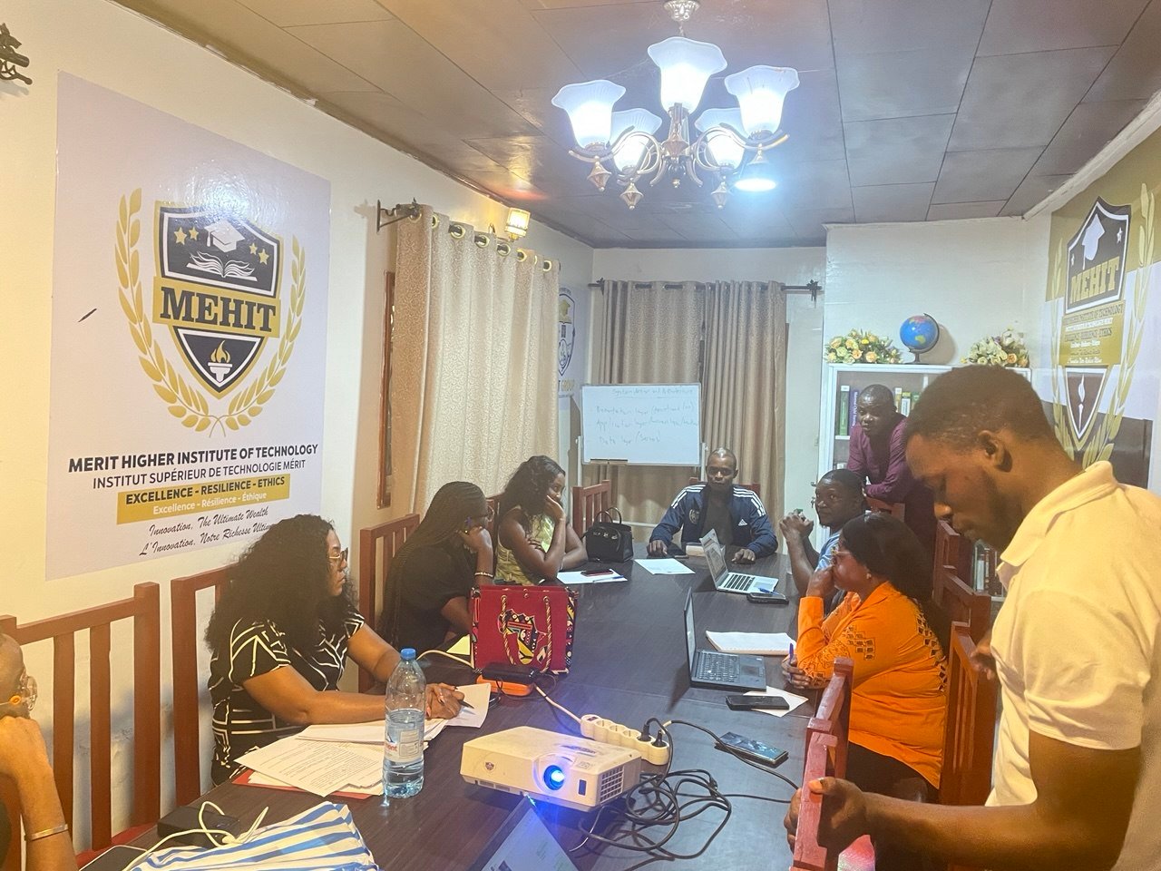 Graduate professionals attending an executive seminar at MEHIT University
