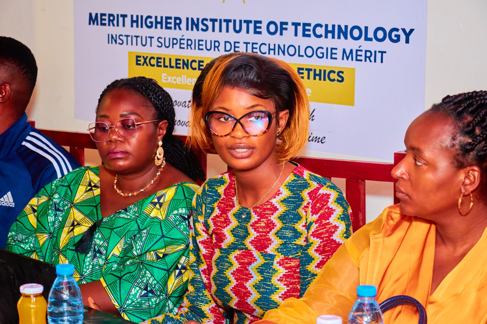 Officials interacting on MEHIT University campus